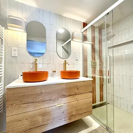 L'elegant,4pers,piscine,2 Parkings,climatisation アパート サントロペ