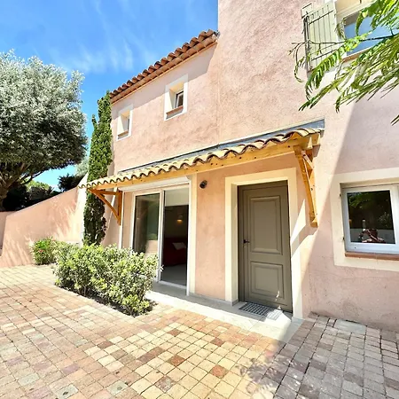 Lägenhet L'elegant,4pers,piscine,2 Parkings,climatisation