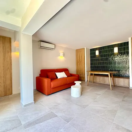 L'elegant,4pers,piscine,2 Parkings,climatisation