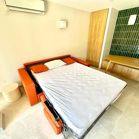 L'elegant,4pers,piscine,2 Parkings,climatisation Lägenhet *