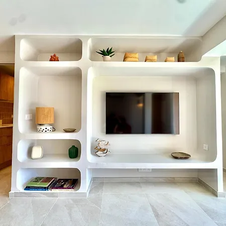 L'elegant,4pers,piscine,2 Parkings,climatisation Saint-Tropez