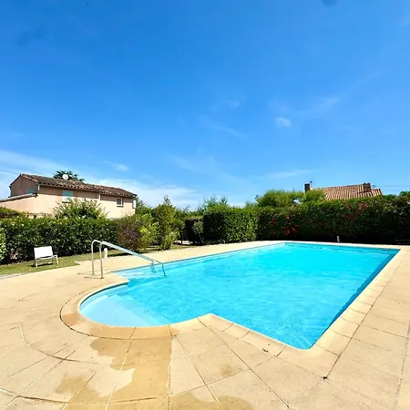 L'elegant,4pers,piscine,2 Parkings,climatisation アパート *