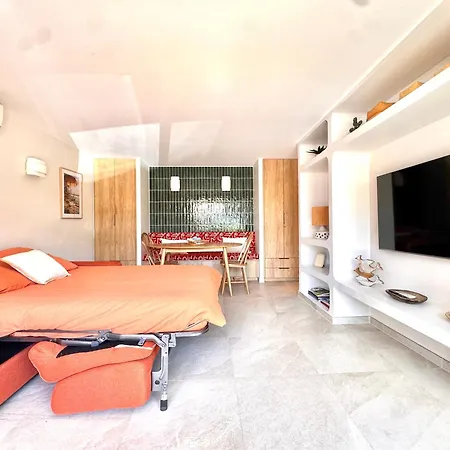 شقة L'elegant,4pers,piscine,2 Parkings,climatisation