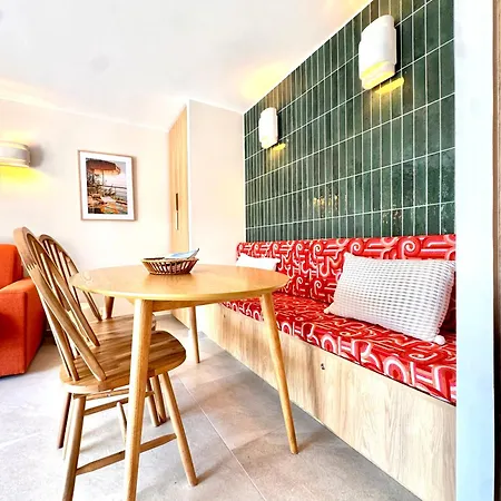 L'elegant,4pers,piscine,2 Parkings,climatisation * سان تروبيه